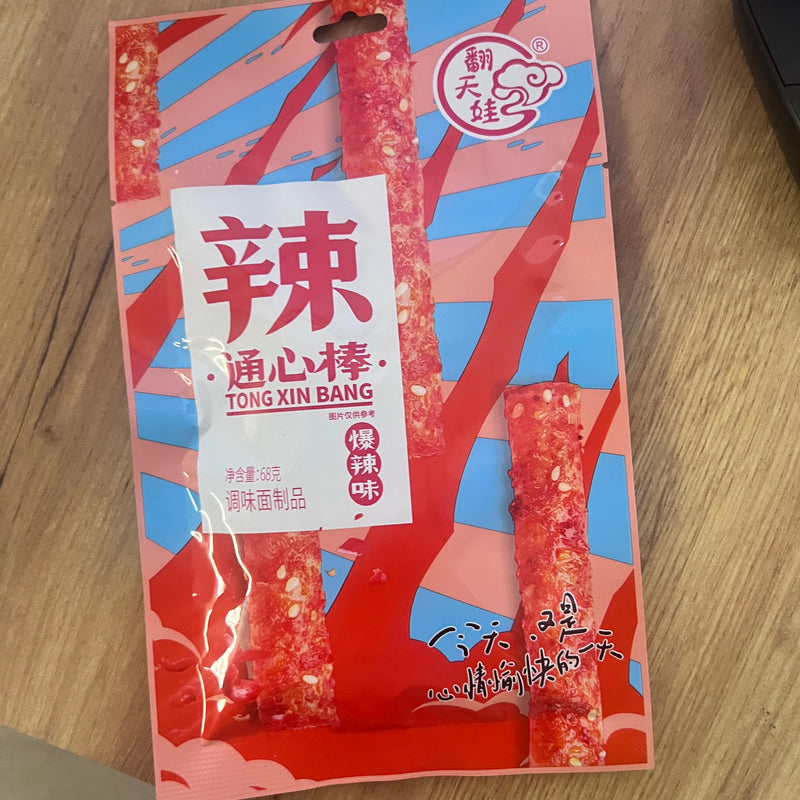 翻天娃 元气棒 爆辣味/FTW Gluten-Snack, feurig scharf 68g